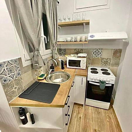 Comfortable Apartment In The City Center Atina Dış mekan fotoğraf