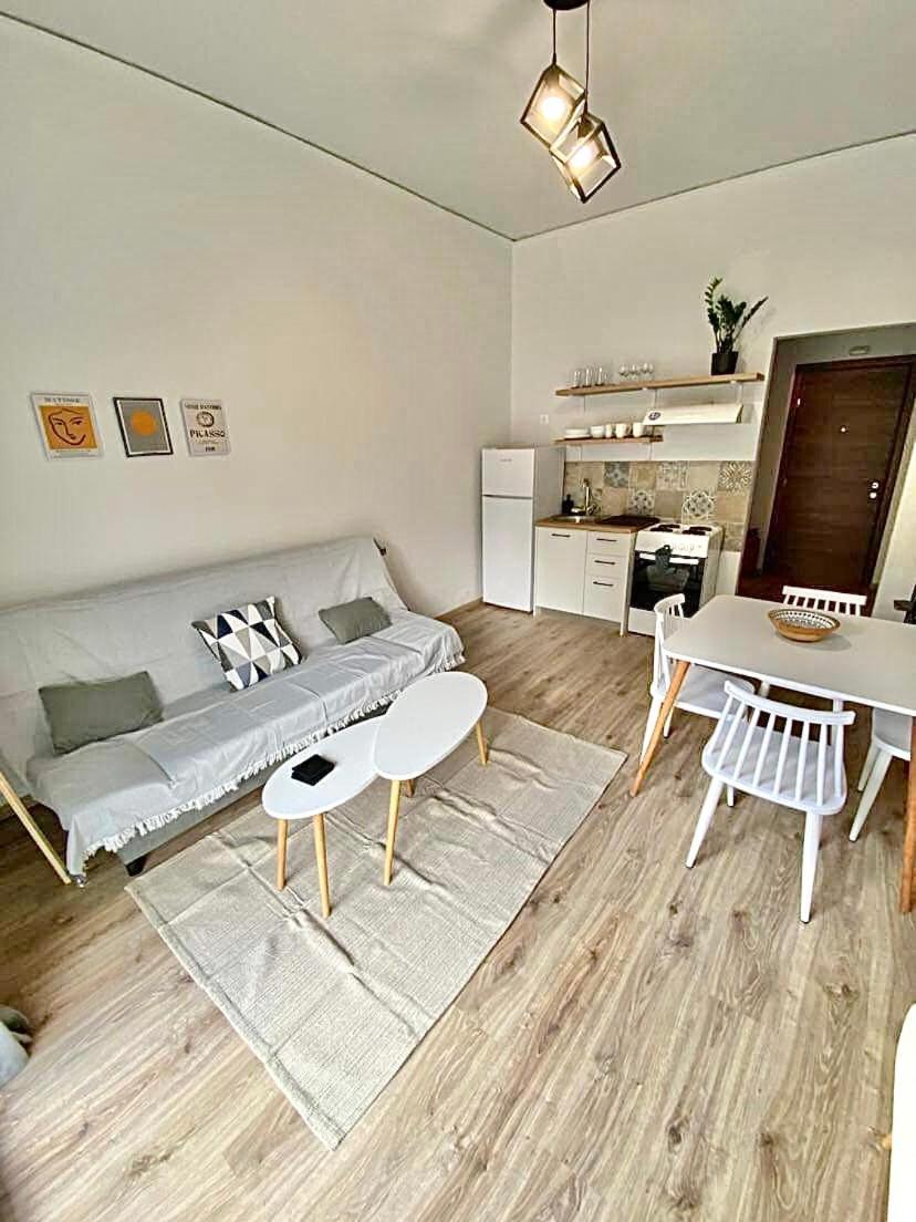 Comfortable Apartment In The City Center Atina Dış mekan fotoğraf