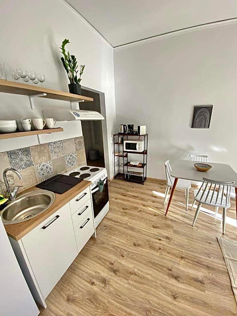 Comfortable Apartment In The City Center Atina Dış mekan fotoğraf